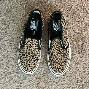 Cheetah / Leopard Slip On Vans